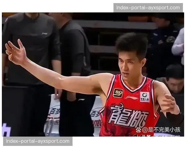 郭艾伦复出首战贡献关键助攻，辽宁险胜广东